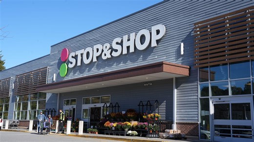 Self-checkout at grocery stores characterized as creating unsafe workplace, rise in theft