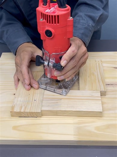 184K views · 1.6K reactions | DIY Woodworking Tools - Wish I Knew This Sooner At Age 60 !!! #fbreelsfypシ゚viralシ #reelsvideoシ #fbreelsfypシ゚ #fbreels #fb #shorts #short #fblifestyle #fbreelsfypシ゚viralfbreelsfypシ゚viral #shortreel | King Tricks & Tools | Facebook