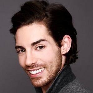 Tom Read Wilson – Age, Bio, Personal Life, Family & Stats | CelebsAges