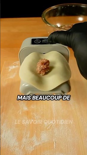 How to use a ravioli machine?! 🥟