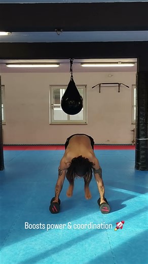 Dumbbell Burpees — Explosive Full-Body Strength & Conditioning💪🏽