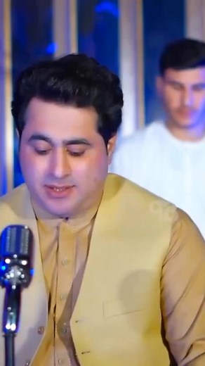 Tor Pekai de Band Shah Farooq New Song