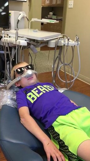 Child 20 seconds into Laughing Gas