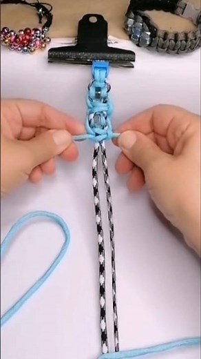 TUTORIAL 👆How to make a paracord bracelet with nuts