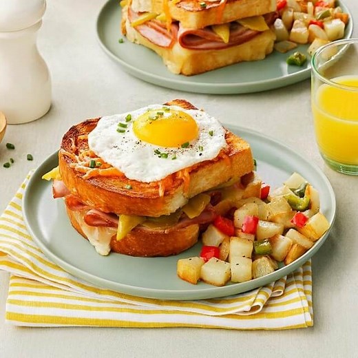 25 Best Breakfast Sandwich Recipes You NEED to Try!