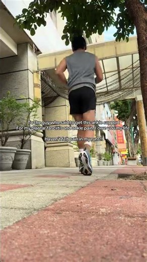 Finally Pain-Free Runs with This Sleeve #plantarfasciitis #running #fitness