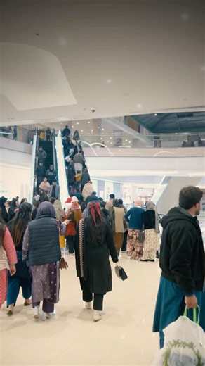 Dolmen Mall Lahore on Instagram: "At Dolmen Mall, National Compliment Day turned into a chain of smiles. Visitors shared kind notes turning a simple moment into something genuinely feel-good. ✨"