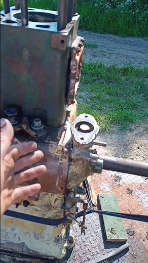 lister cs 6/1 compressor going back together #lister #diesel #compressor