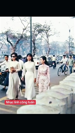 Khu phố ngày xưa#nhaclinhcongtuan #@Nhạc Lính Công Tuấn Official #@Công Tuấn Bolero #nhachaymoingay❤️ #nhachaymoingay🎧 #nhachaymoingay #xuhướng