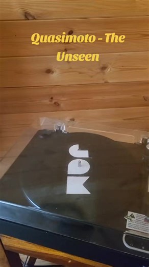 FIRST LOOK: Quasimoto - The Unseen The first project from Madlibs alter ego really channels a certain essence of golden era hip hop. The production here is so unique and playful, the lyrics and beats seem so synced up and it's definitely one to enjoy 420 with. SONG NAME: Microphone Mathematics Stay tuned for another first look later on today #vinylrecords #vinyltok #asmrsounds #asmr #vinyl #fyp #relatable #quasimoto #madlib