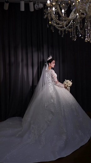 Stunning Wedding Dresses to Fulfill Your Dreams