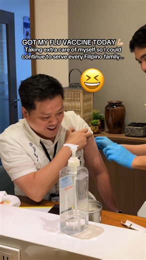 Got my flu vaccine today!💪🏻 Taking extra care of myself so I could continue to serve every Filipino family… Alagaan ninyo rin ang inyong mga sarili lalo na sa panahon ngayon na laganap ang flu😷 Get vaccinated too… #BawatBuhayMahalagaSaDSWD❤️ #DSWDServes #REXGatchalian #DSWD #DSWDPH #DSWDPhilippines | REX Gatchalian