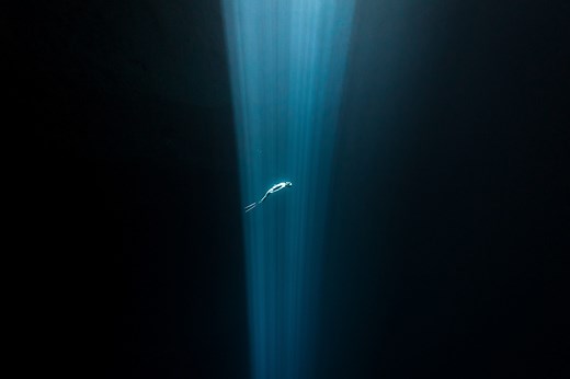 ‘Twist’ Review: Colum McCann’s New Novel is a Deep, Deep-Sea Mystery