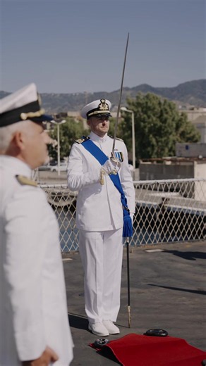 Un giorno che porterò sempre con me. ⚓️ Nel porto di Messina ho avuto l’onore di assumere il Comando del Pattugliatore Libra. Un nuovo inizio, una grande responsabilità e l’orgoglio di continuare a servire il Paese dal mare 🇮🇹 #navylife #navelibra #Difesa #uniform