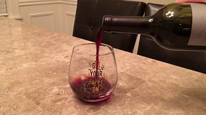 Pour yourself a glass of your favorite Red, White or Rose to celebrate National Drink Wine Day! What's your favorite type of wine? | QFC