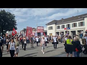 Demonstration der Massnahmenskeptiker in Uster