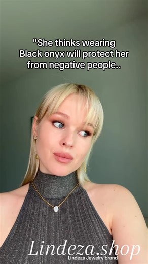 Natural stone jewelry | worldwide shipping on Instagram: "3 reasons why Black Onyx protects you from negative people 1. It absorbs negative energy before it reaches you, acting like a shield around your aura. 2. It strengthens your emotional boundaries, so draining or manipulative people can’t influence your mood. 3. It sharpens your intuition, helping you instantly recognize who is good for you and who you should avoid. #blackonyx #crystaljewelry #crystals"