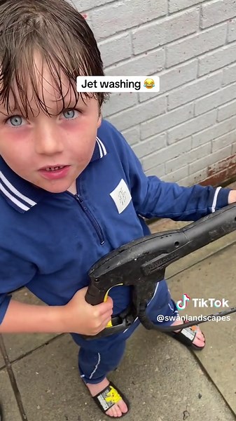 Jet Washing Techniques Explained and Demonstrated