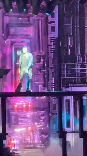 Chris Brown Performs “Poppin’” LIVE 🔥 #rnbtour