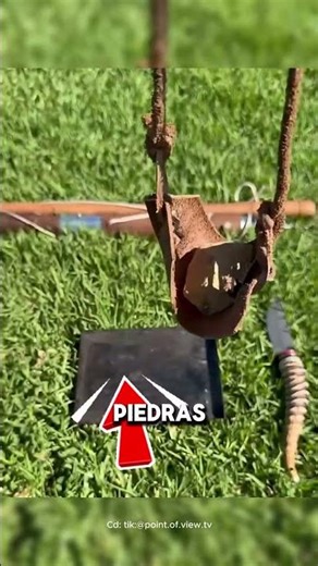 “The incredible stone weapon that defeated entire armies 💀⚔️”