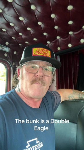 Kenworth A Model Bunk Tour: Is It as Clean as the Front?