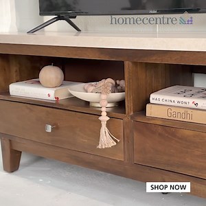 Transform your living space with Home Centre Furniture! From luxurious Beds to stylish Sofas and elegant Dining Tables, shop our online collection today for unbeatable style and comfort! | Home Centre India