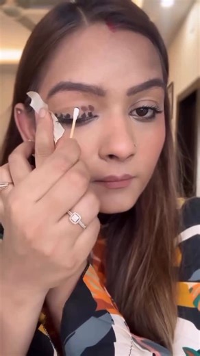Meghna porwal on Instagram: "Easy way to do Smokey eyes. Comment for eyeshadow link. The Amazon Serve sale is live from 18-23rd December Get minimum 60% off + extra 5% off on latest trends and styles. #Amazonservesale #Amazonbeauty #ad"