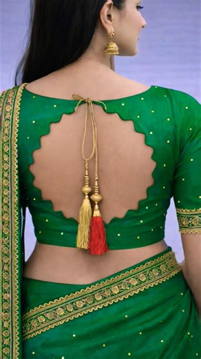 Beautiful 💚 Latest Blouse Design 2026 | New Trending Saree Blouse Style ✨ #blousedesigns #viralshort