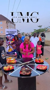 The powder-splash spinning game | Ugo Morgan Games