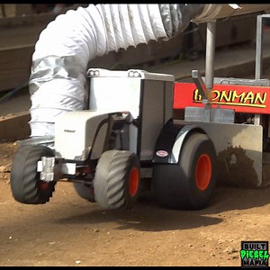 89K views · 377 reactions | Fendt on Nitro RC Pulling Tractor behemoth pulling at the 2024 NR/CTPA World Finals #rctractor #rcpulling #rc #tractorpull #nitropower | BUILT Diesel MAFIA | Facebook