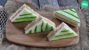 Mini club-sandwich concombre et saumon