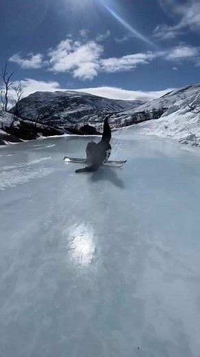 Skiing on Ice with Noah Albaladejo