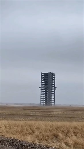 Black | Sector | Studios 💥 on Instagram: "U.S. Army Railgun Tank Firing #ai #military"