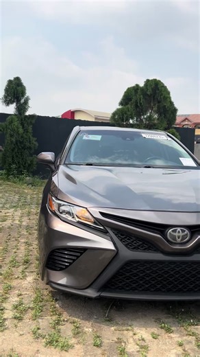 Discover Comfort and Safety in a 2018 Toyota Camry SE