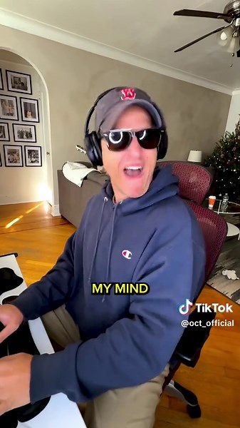 IT GETS THE PEOPLE GOIN 😤😤😤 #fyp #comedymusic #lyricsvideo | Lyrics Video