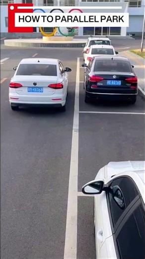 Perfect Parallel Parking in Seconds 🚗 | Easy Driving Tips