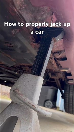 How to properly jack up a car