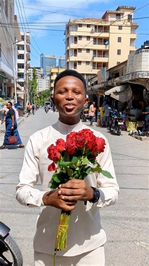 KARIBUNI SANA @prime_hardwaretz Wauzaji wa Vifaa Bora vya chooni ,bafuni na Jikoni !!! Wanauza vifaa Bora kama vile SMART TOILET; - Kinatumia Remote control -unaflash kutumia Remote - ukikaribia kinafunguka Chenyewe - warranty 1 year EUROPEAN TOILETS - Tank Litre 6 - Tested kinaweza kutumika Europe - 01 Year warranty Pia wanauza vifaa vingine vingi kama vile SHOWER MARBLE SINK HEATER MULTI FUNCTION KITCHEN SINK Tunapatikana Mtaa wa Omary Londo na Livingston Gerezani Na Dar Village Pia TUPIGIE ; 