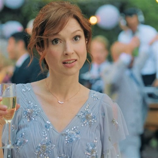 Time to rise up like a freaking phoenix. Divorce can be hard but it's also an opportunity to find yourself. 📺 Happiness For Beginners | Netflix