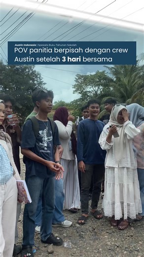 🥲 ———————————————— Untuk info lebih lanjut mengenai Buku Tahunan Sekolah/Video Angkatan/Wisuda/Prom Night/Yearbook/ @austinjual / @djaustin.id / @austinvoyage.id / @austinmerch.id bisa klik link di Bio Austin Indonesia atau menghubungi admin 62 812 7821 9236 (Austin). #Yearbook #Yearbookindonesia #Bukutahunansekolah #Austinindonesia #Bookletsekolah