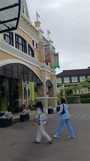 Masuk Ke Lokasi Mikie Holiday Berastagi JALAN JALAN ANAK SILAT