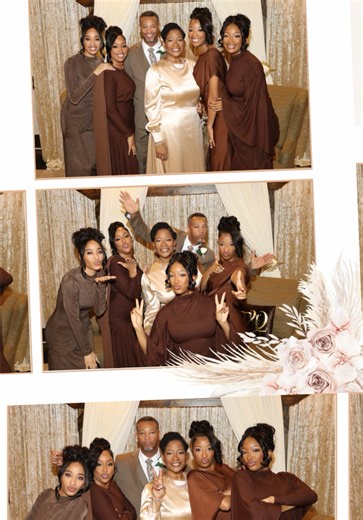 “Thank goodness there isn’t two of you” #sisters #girls #bestiesforlife❤️ #twosetsoftwins @Destiny Godbolt @Datriana @Danielle Godbolt