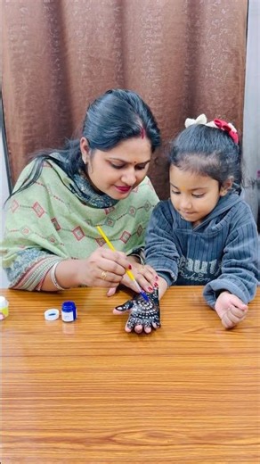 Advika ke lagi colourful mehndi 🥰 #shorts
