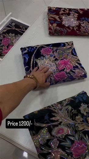 Saree cloth on Instagram: "ORDER ON WHATSAPP 8233727051❤️ price: 1200 /+199 shipping😍 ✔️ Worldwide delivery 🚚 available ✔️ stitching service yes ✔️ Reseller most welcome 👇 Booking order Inquiry PRODUCT DETAILS : . . TEAM - Surat Gujarat Bombay market near by HDFC BANK 🏦 . . #weddinglehengas #luxuryoutfit #weddingdress #designerlehangas #indianweddingdress indianweddingbuzz weddings bride bridesofindia bridemaids brideandgroom bridallehengas designerwear lehngha lehengasonline indianwedding i