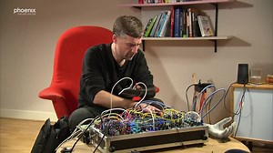 1.1K views | Bertolt Meyer ist Professor für Psychologie an TU Chemnitz und DJ mit Armprothese. Es fühle sich an, wie Musikmachen mit Gedanken, beschreibt er in phoenix persönlich, heute um 18 Uhr oder in der ARD -Mediathek  https://phoenix.de/s/wg. Sein ganzes DJ-Set  https://phoenix.de/s/kw | PHOENIX | Facebook