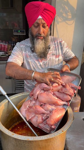 अमृतसर में पंजाबी स्टाइल मुर्ग ब्रियानी 😍 Punjabi Style Murg Briyani in Amritsar | Food Founder