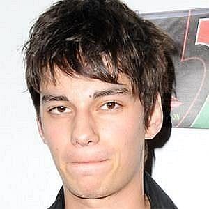 Devon Bostick – Age, Bio, Personal Life, Family & Stats | CelebsAges
