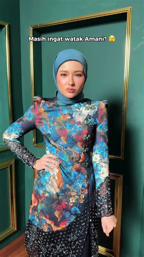 Design Letops No 1 Malaysia on Instagram: "Siapa ingat watak Amani dalam cerita Cinta Sekali Lagi? 😆 Amani cantik pakai baju KEYLANI mini kurung. Nak grab boleh grab di website and butik tau!! 🔥 Walk in Boutique (Waze) : - LEEYANARAHMAN Boutique, Ostia Bangi - LEEYANARAHMAN Kelantan -LEEYANARAHMAN, Thailand Website : 𝙬𝙬𝙬.𝙡𝙚𝙚𝙮𝙖𝙣𝙖𝙧𝙖𝙝𝙢𝙖𝙣.𝙘𝙤&