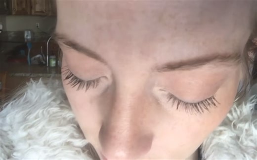 我惊呆了！DIY蓖麻油castor oil睫毛/眉毛增长液一个月效果对比~