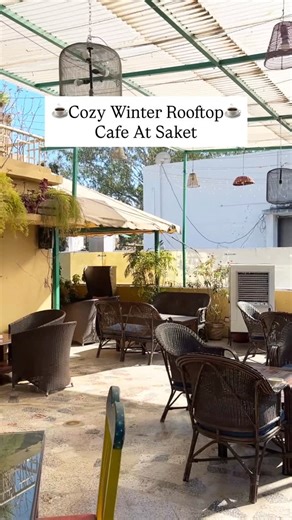 Indore Food Explorer on Instagram: "Wrapped in Christmas colours, winter lights, and rooftop warmth 🎄✨ Comfort food, winter sips, and vibes that make you stay longer!😍 One of the best spots to hang out this season ❄️☕ 📍Cafe Palette 136, Saket Nagar, Indore ☎️ Contact 0881994446 Follow @indorefoodexplorer for more updates. #Indore #indorecity #indorefood #indorefoodexplorer #exploreage"